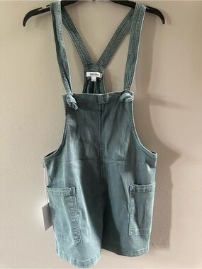 Zenana Mineral Wash Knot Strap Romper Size Large NWT Denim Shortalls Overalls